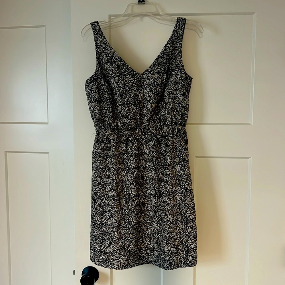 Loft dress - size small